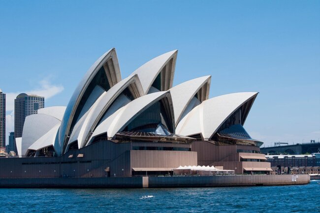 Нестандартное использование железобетона - Сиднейский оперный театр